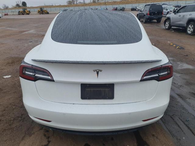 Tesla Model 3 Image 6