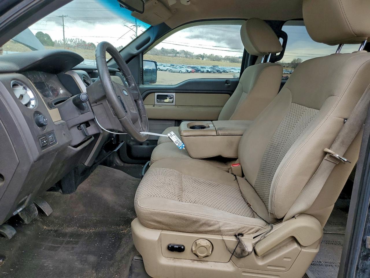 Ford F-150 Supercrew Image 7