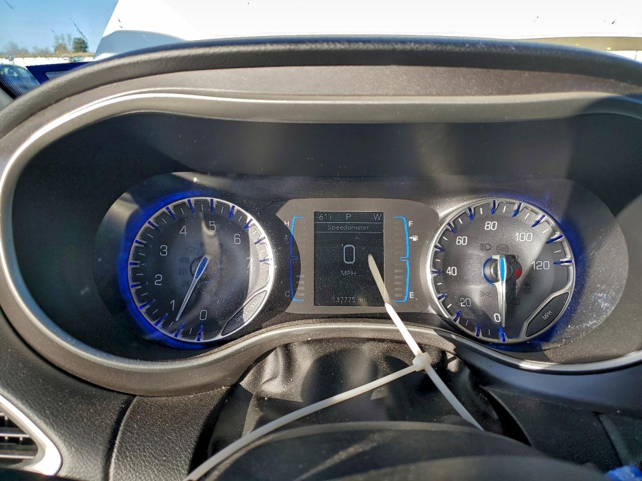 Chrysler Pacifica Touring L Image 9