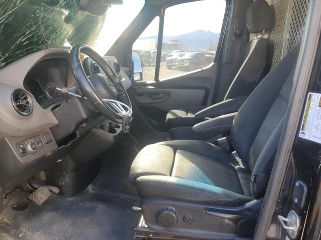 Mercedes-Benz Sprinter 2500 Image 4