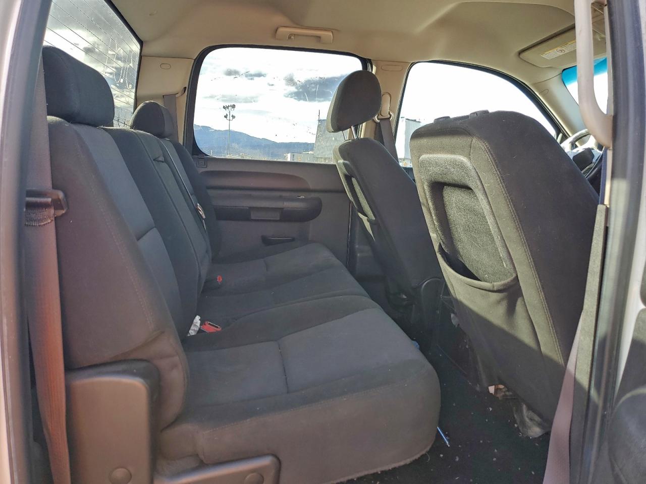 GMC Sierra K2500 Sle Image 10