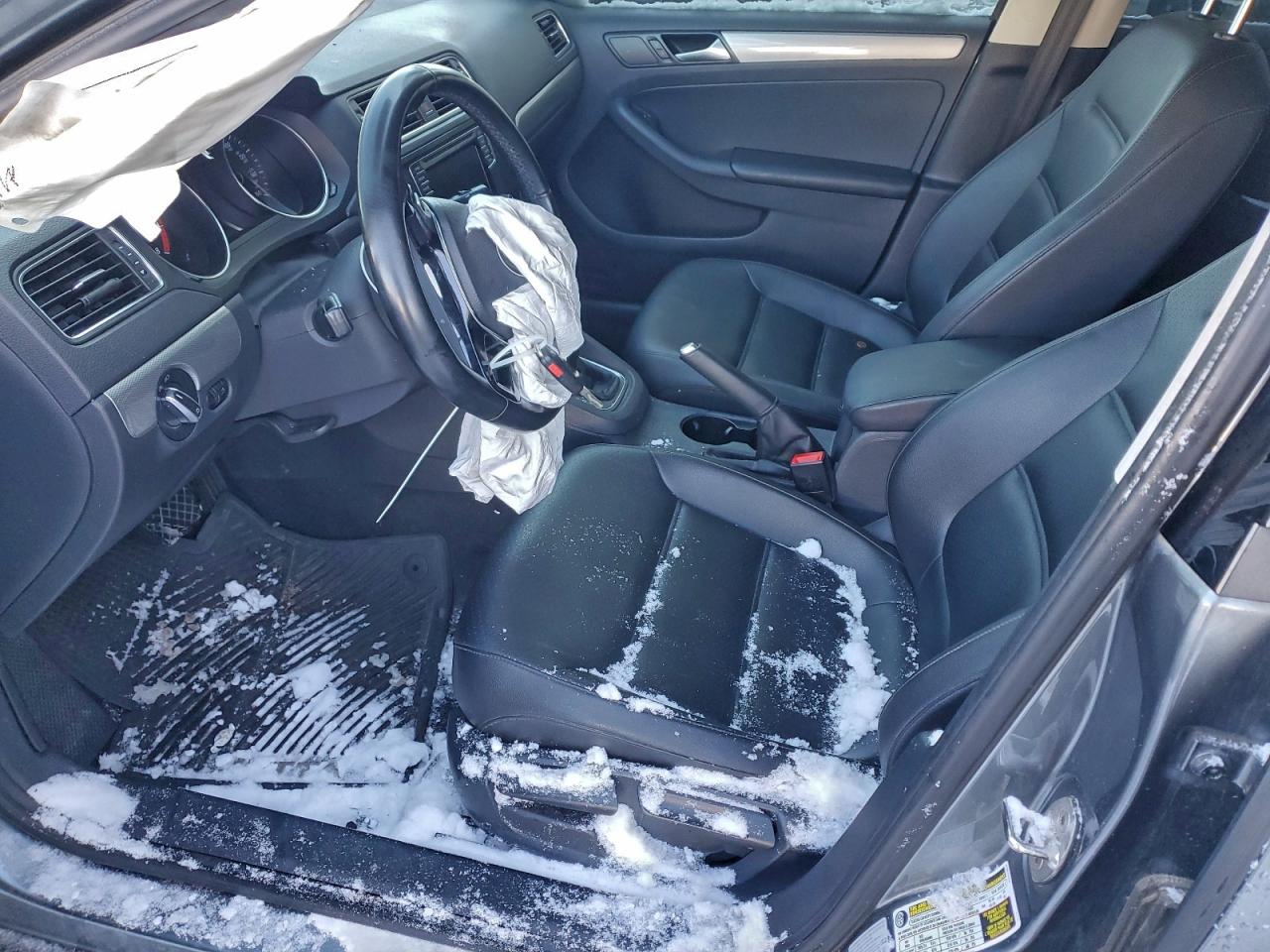 Volkswagen Jetta Se Image 11