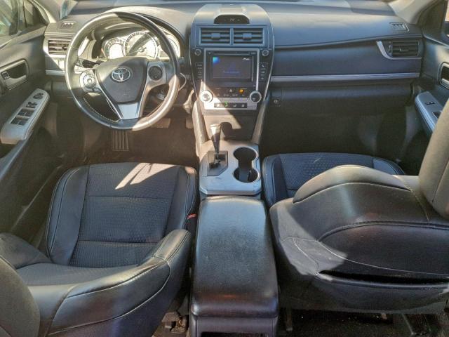 Toyota Camry L Image 7