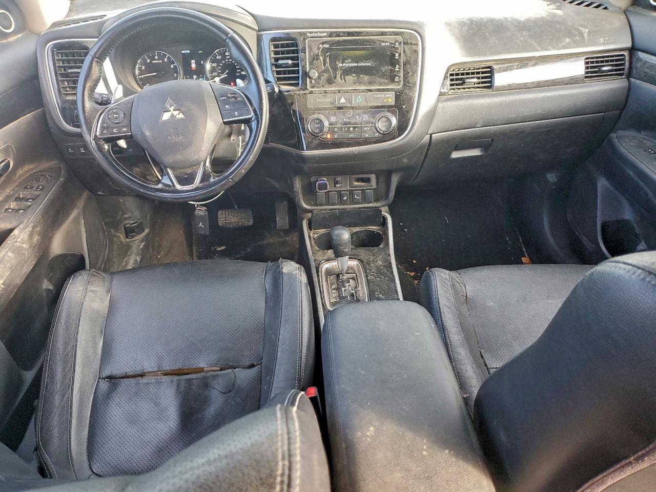 Mitsubishi Outlander Gt Image 11