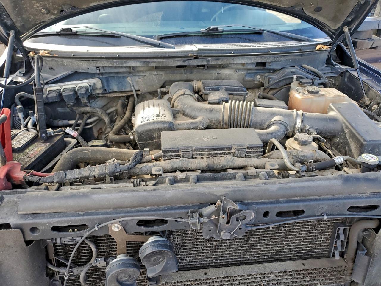 Ford F-150 Supercrew Image 10