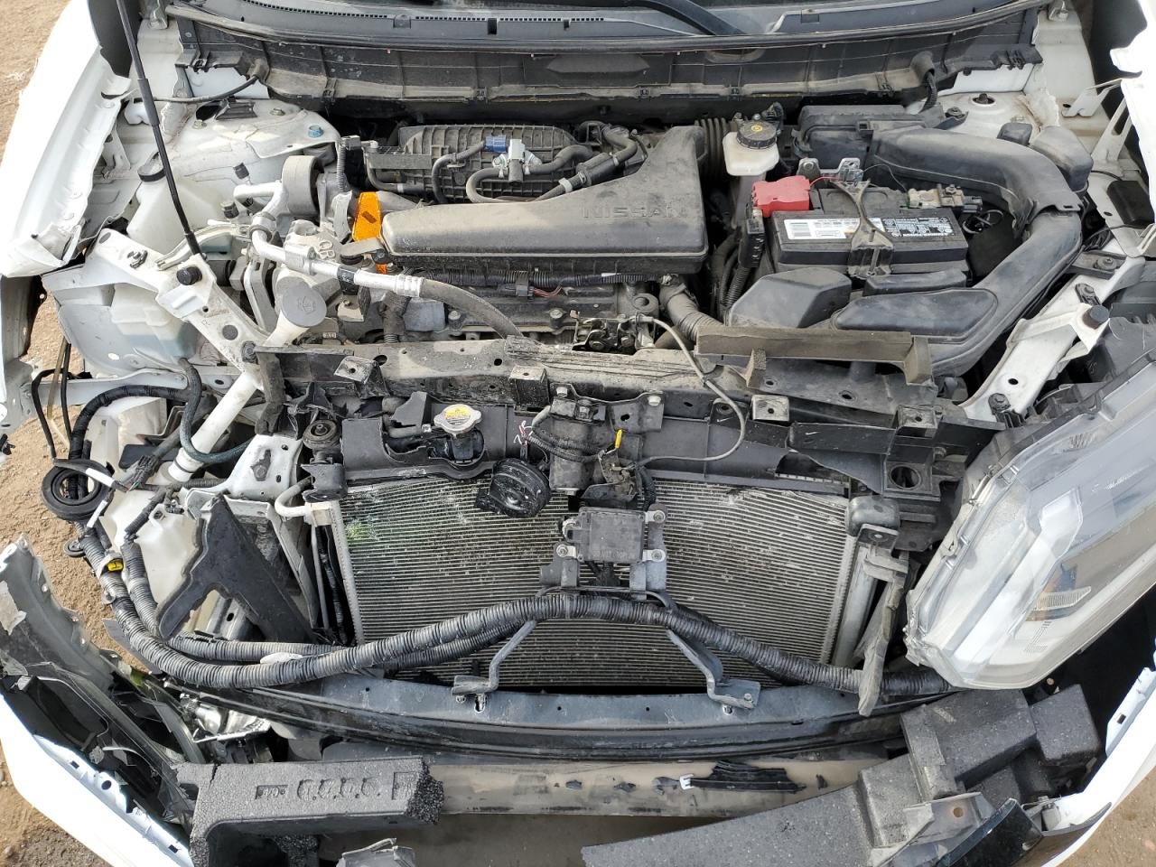 Nissan Rogue S Image 10