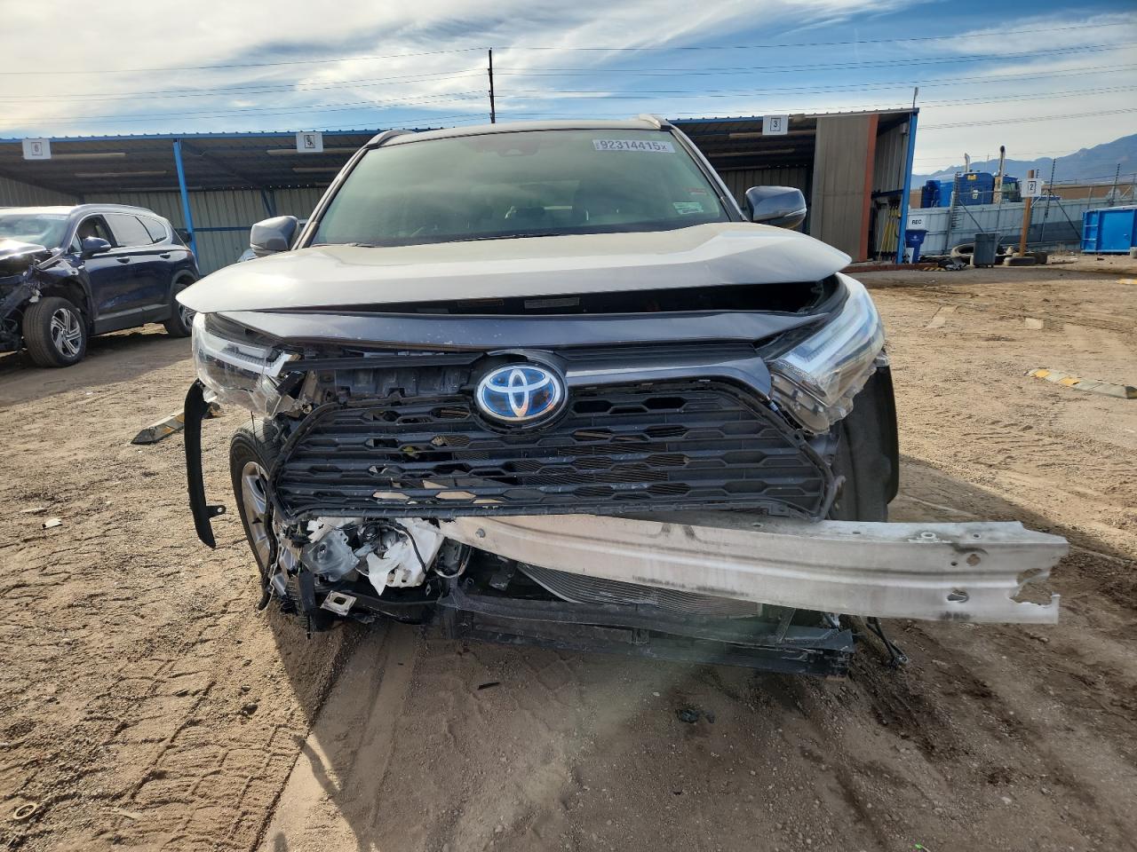 Toyota RAV4 Xle Image 9