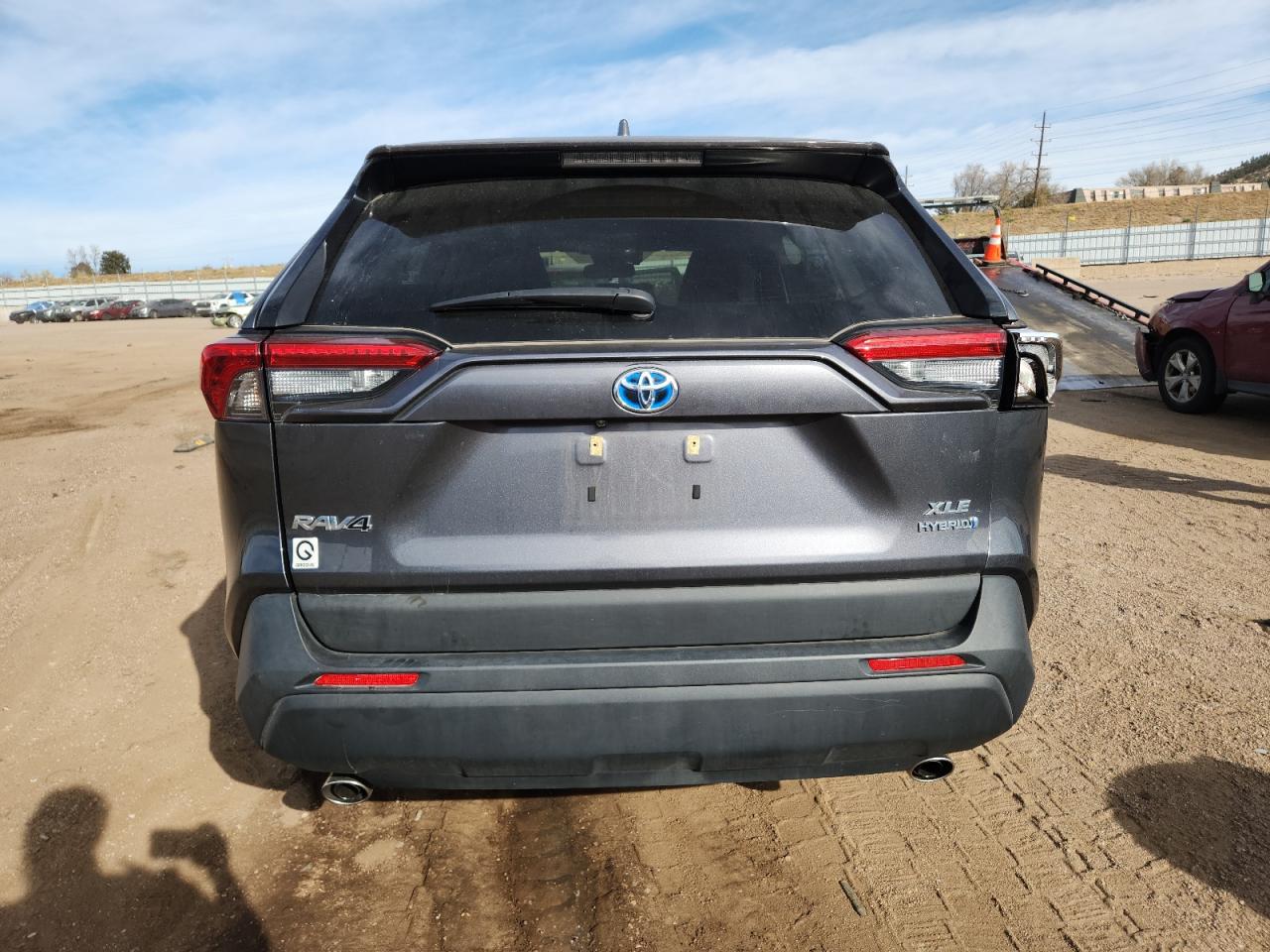 Toyota RAV4 Xle Image 8