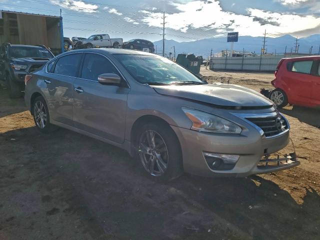 Nissan Altima 3.5s Image 2