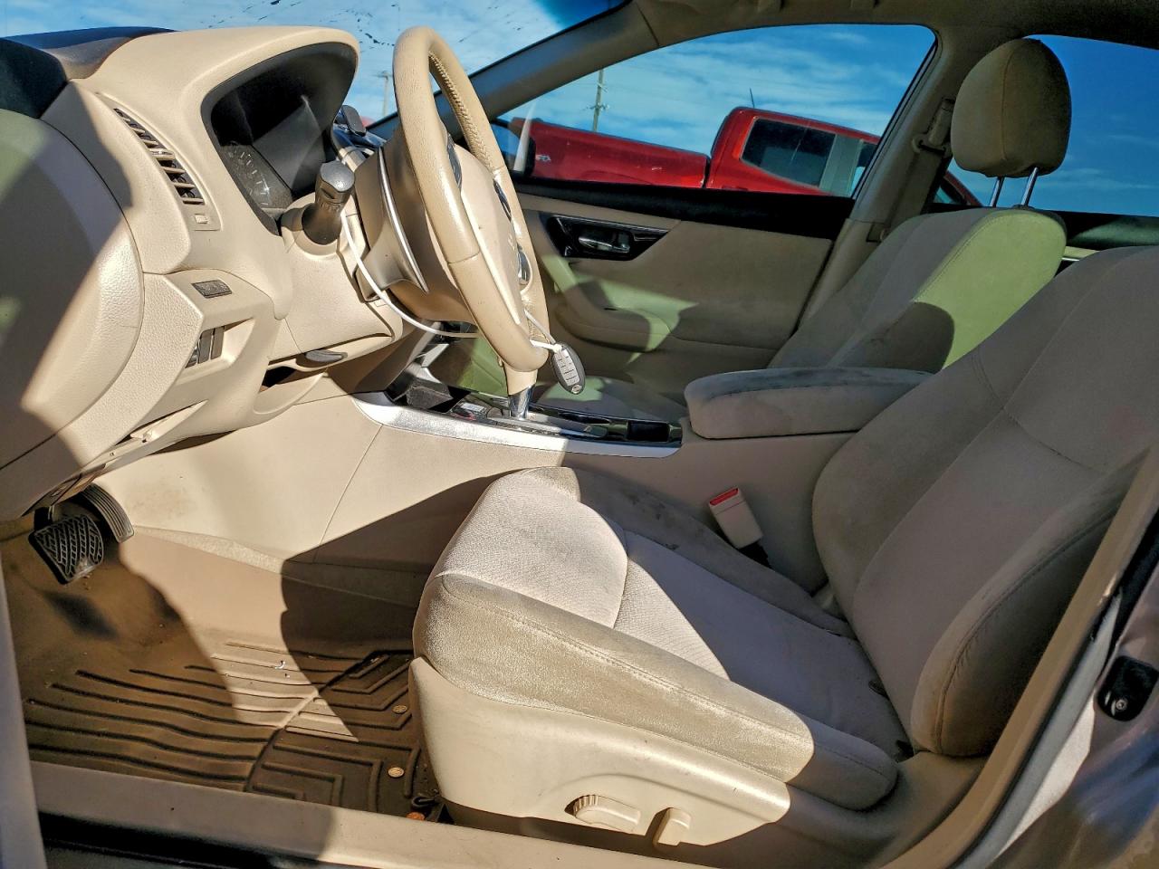 Nissan Altima 3.5s Image 12