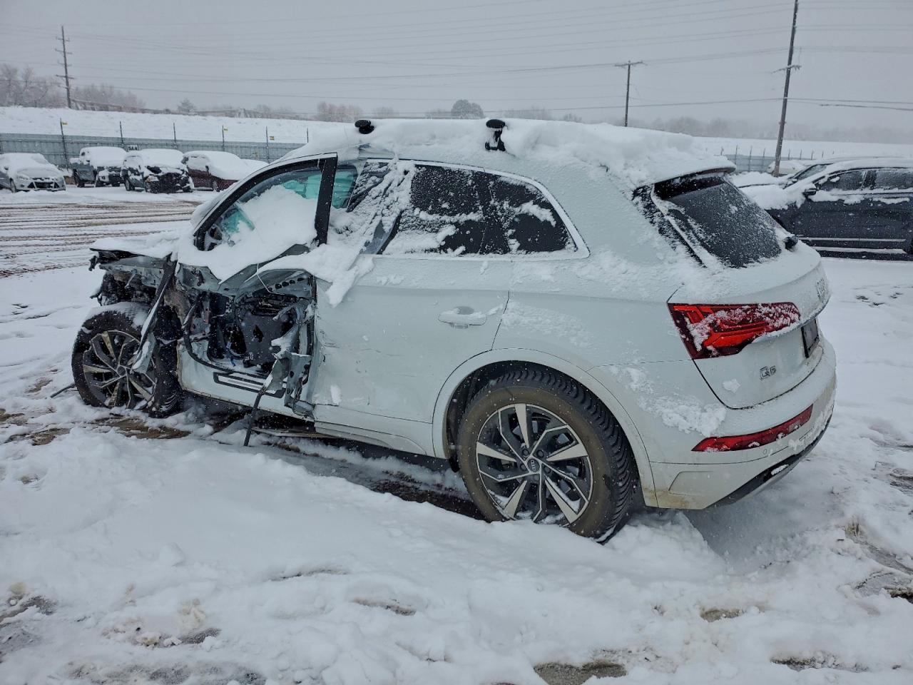 Audi Q5 Premium Image 2