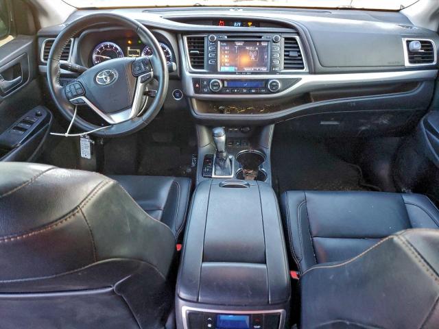 Toyota Highlander Se Image 7