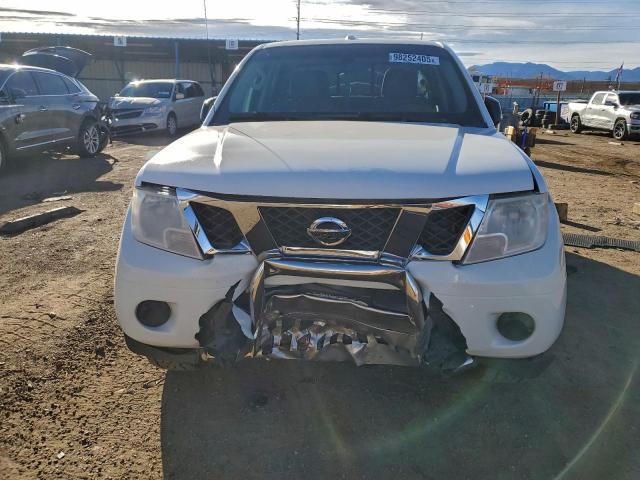 Nissan Frontier S Image 12