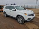 Kia Sorento Base Image 12