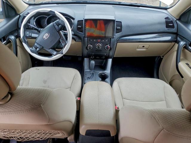 Kia Sorento Base Image 7