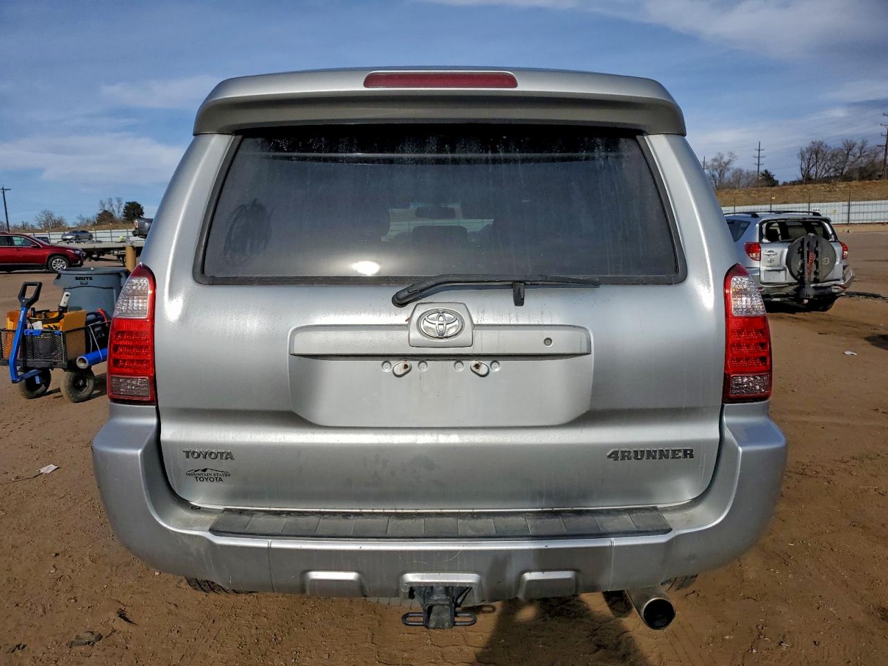 Toyota 4Runner Sr5 Image 12