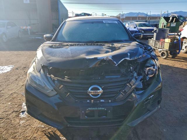 Nissan Altima 2.5 Image 4