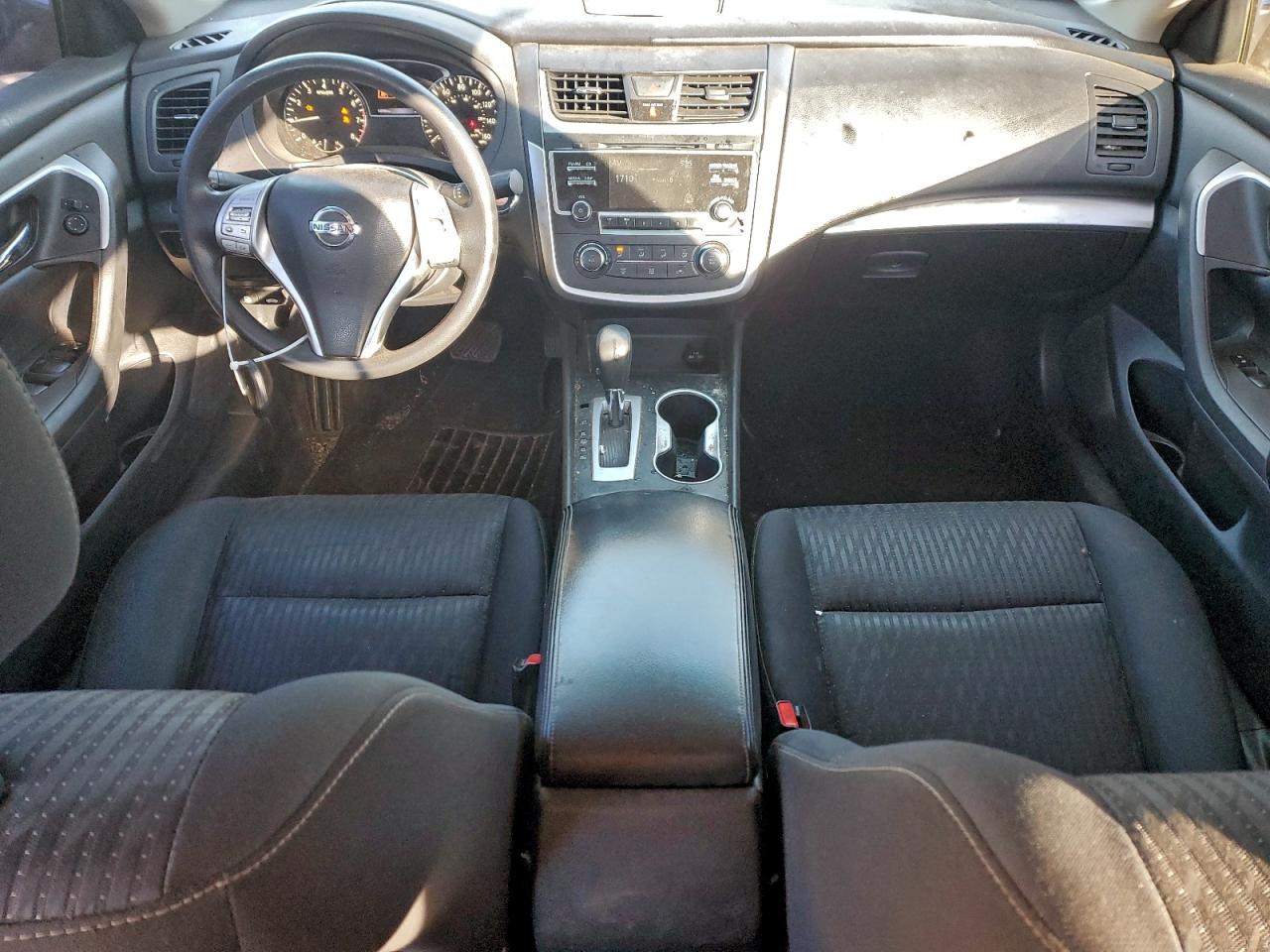 Nissan Altima 2.5 Image 9