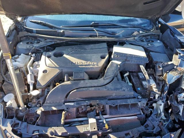 Nissan Altima 2.5 Image 6