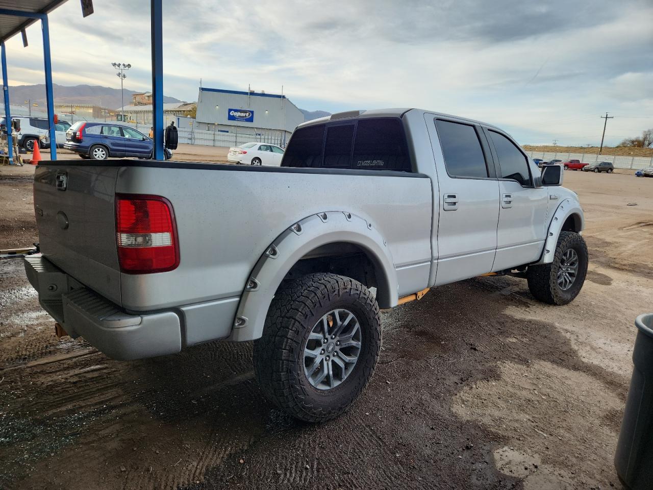 Ford F-150 Supercrew Image 2