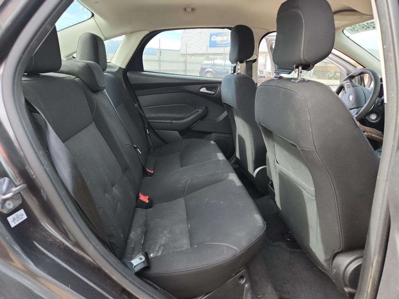 Ford Focus Se Image 11