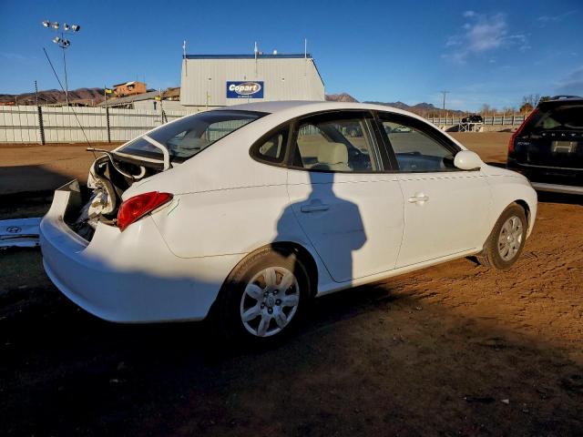 Hyundai ELANTRA Gls Image 4