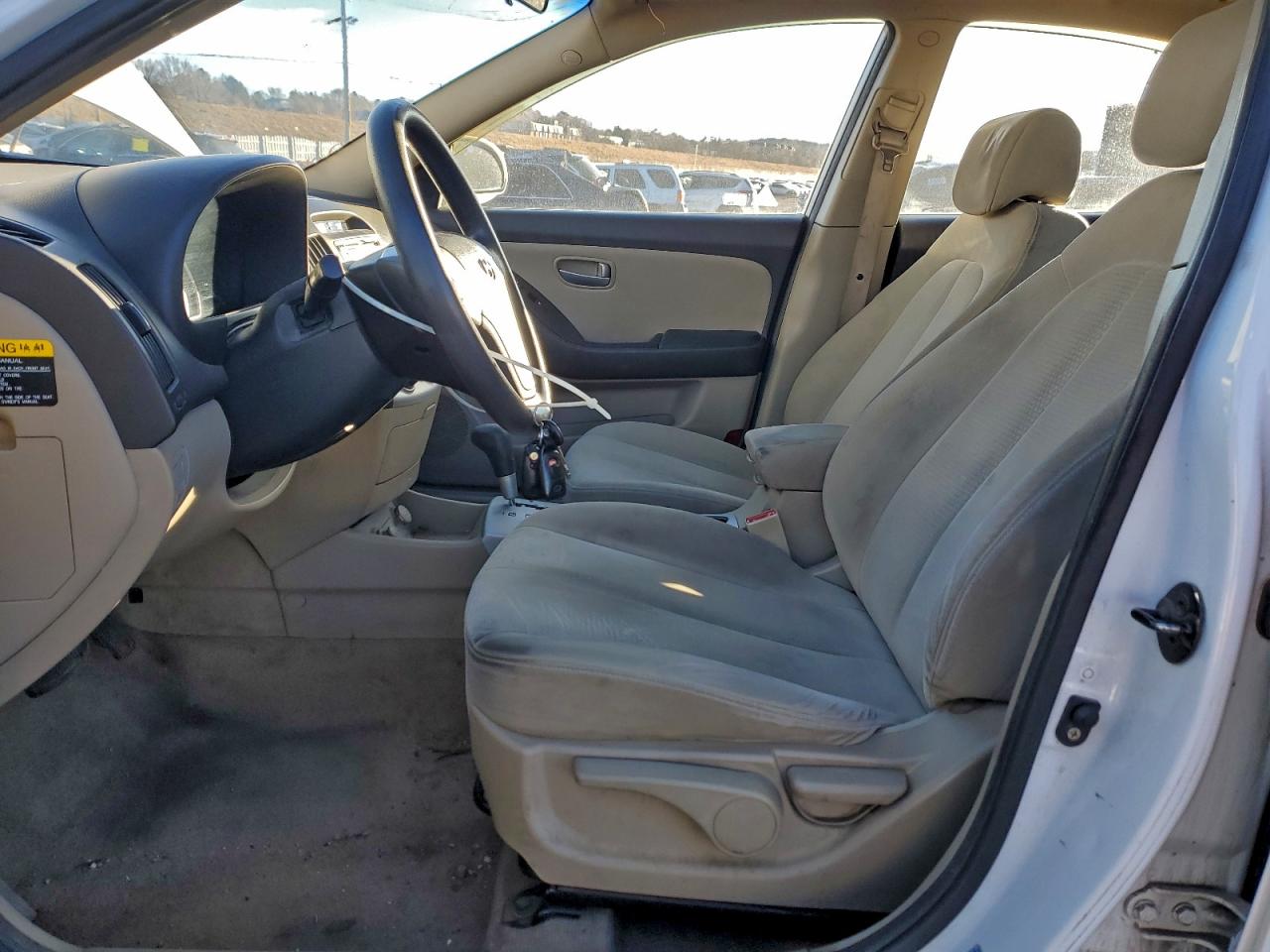 Hyundai ELANTRA Gls Image 13