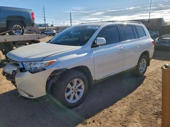  Salvage Toyota Highlander