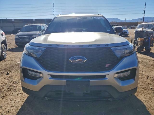 Ford Explorer St Image 4