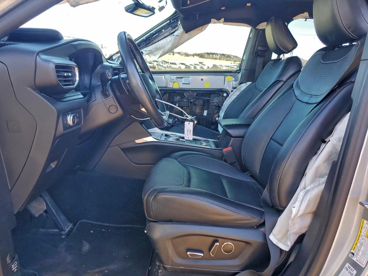 Ford Explorer St Image 7