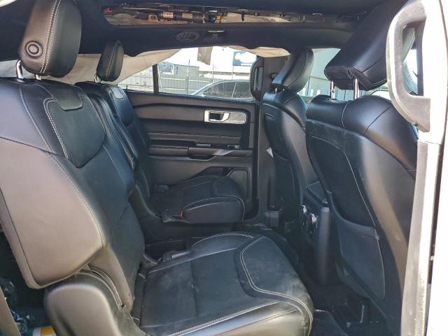 Ford Explorer St Image 12