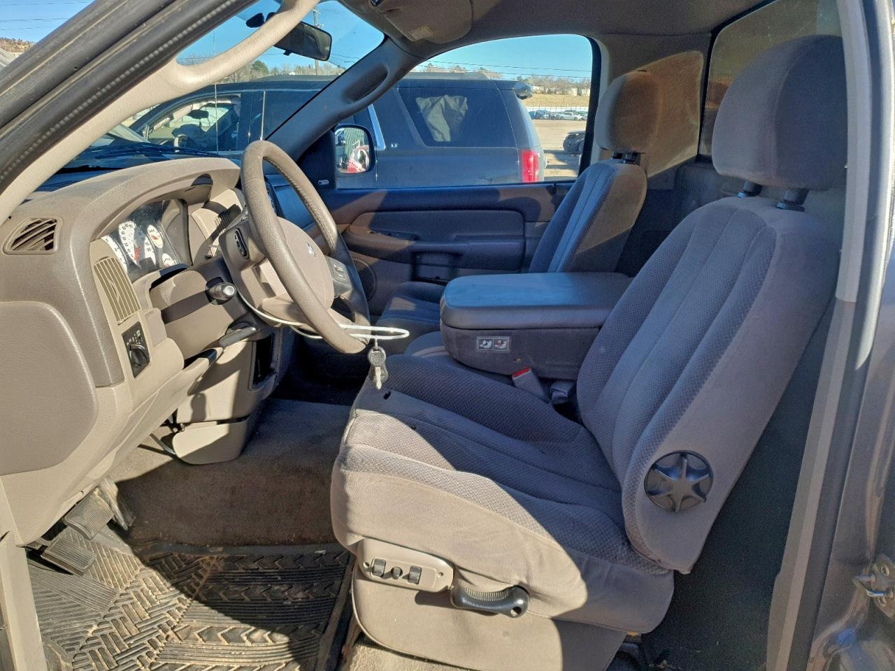 Dodge Ram 1500 St Image 7