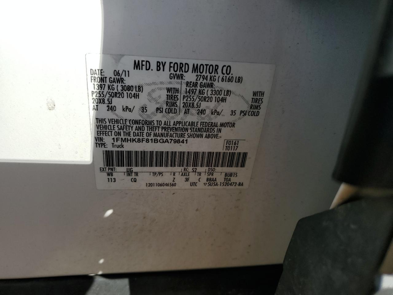 Ford Explorer Limited Image 12