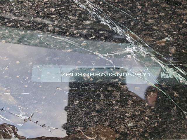 Rivian Ris Adventure Image 8