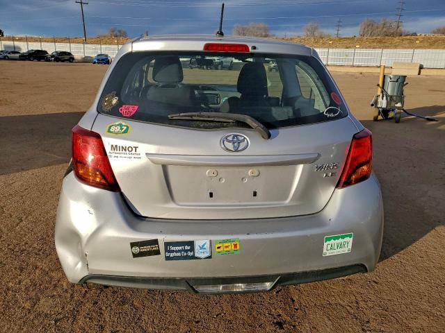 Toyota Yaris L Image 11