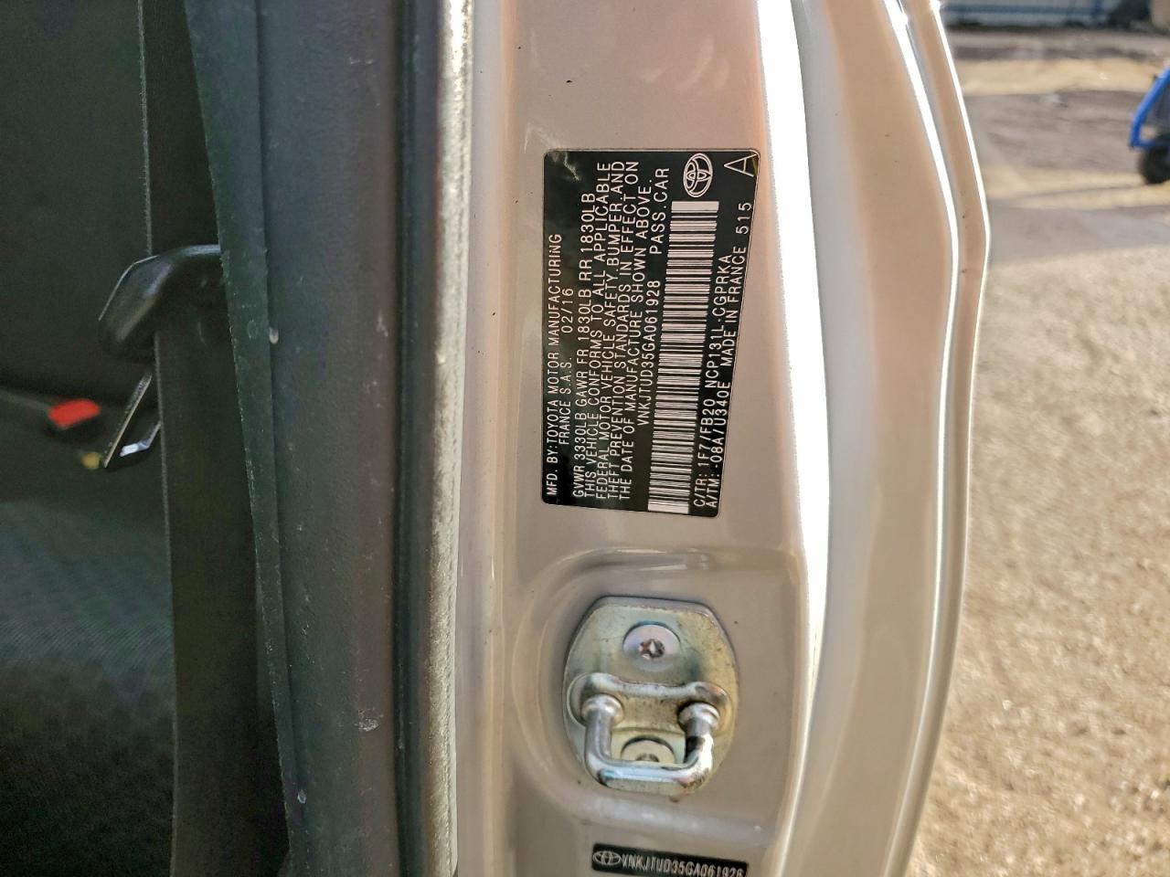 Toyota Yaris L Image 4