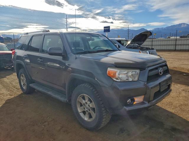 Toyota 4Runner Sr5 Image 9