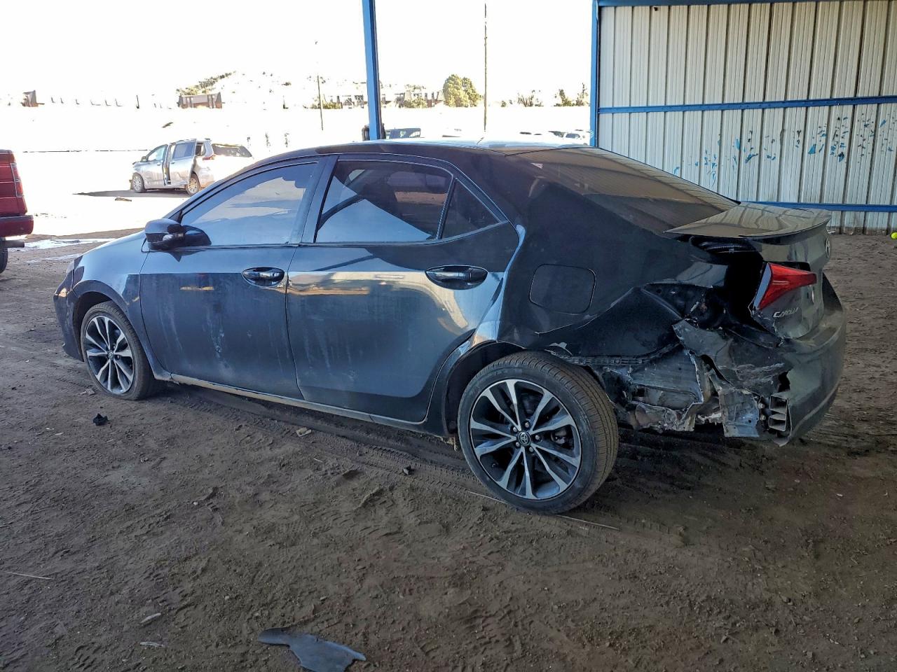 Toyota Corolla L Image 6