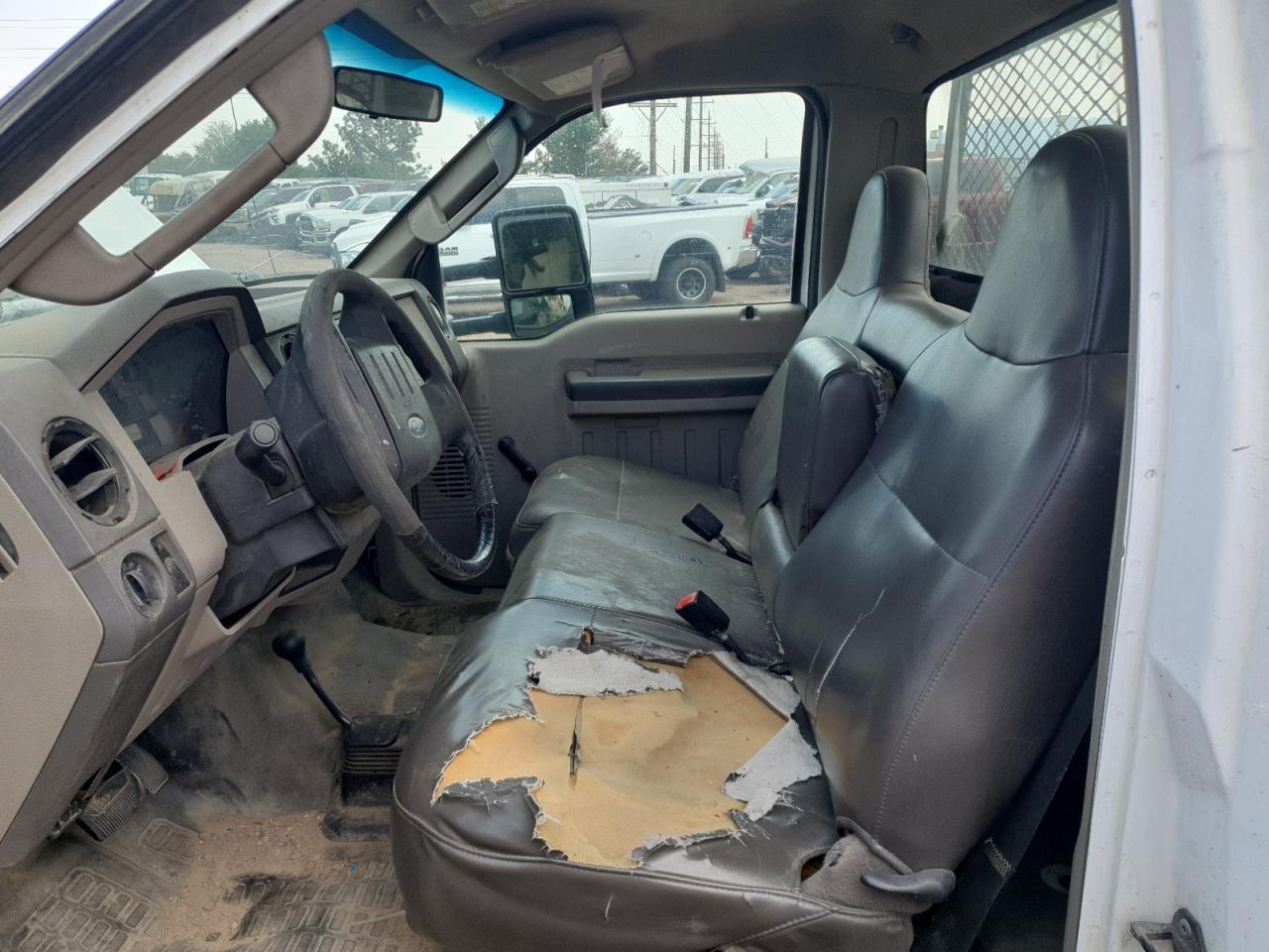 Ford F-250 Super Duty Image 10