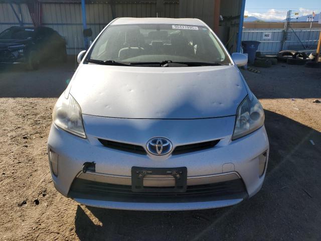 Toyota Prius Image 8