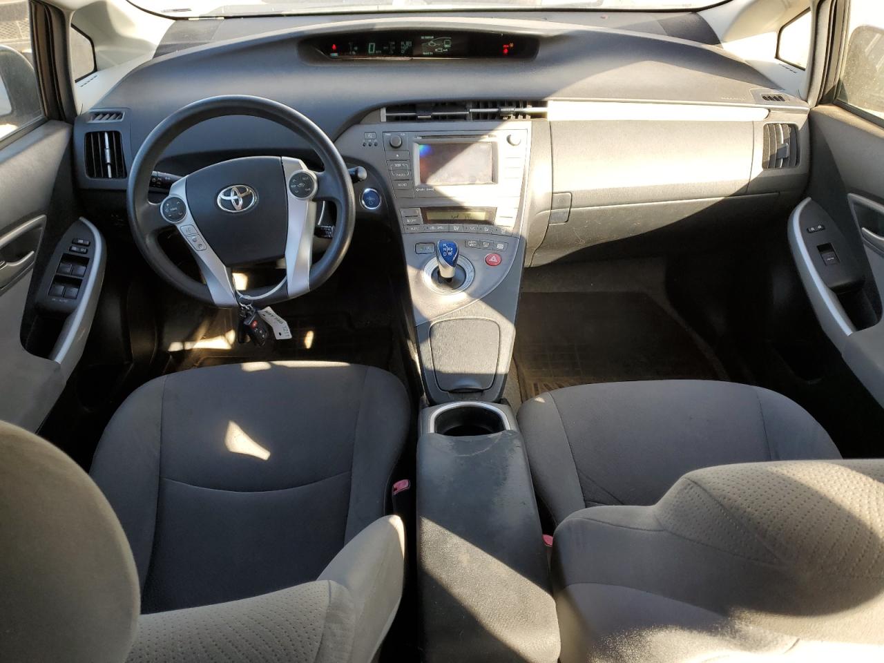 Toyota Prius Image 2