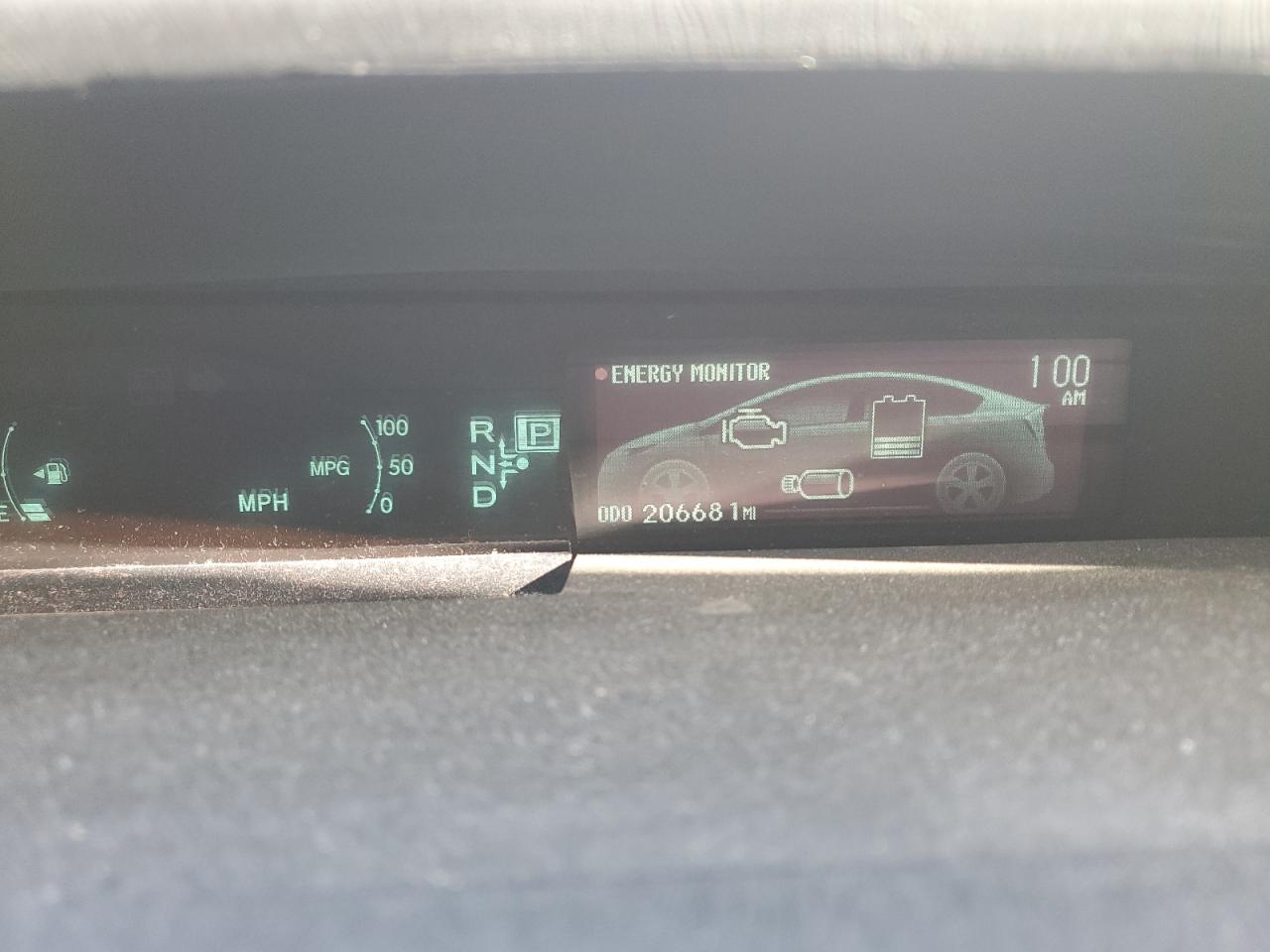 Toyota Prius Image 12