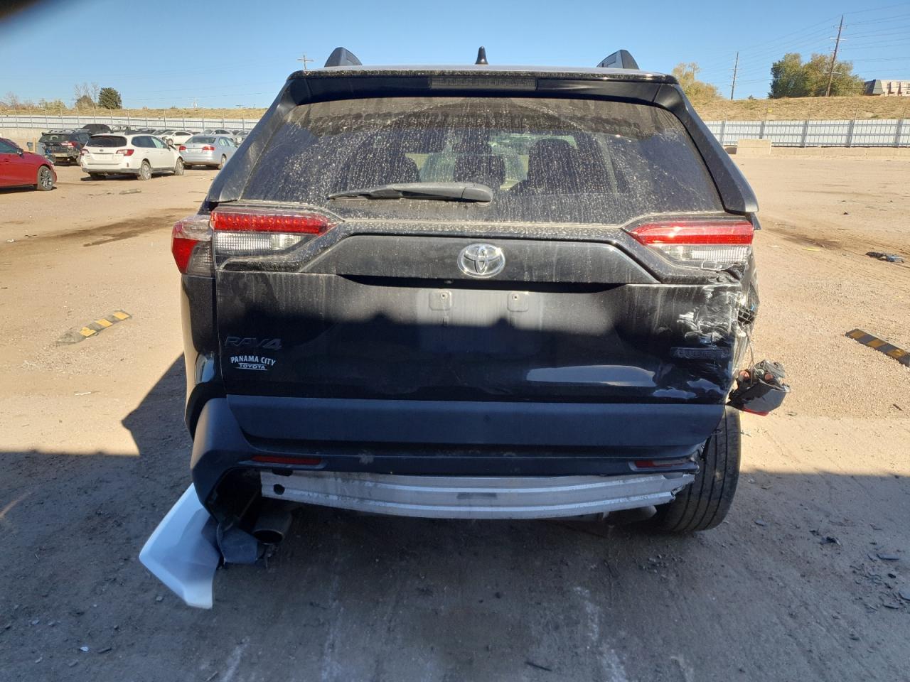 Toyota RAV4 Adventure Image 10