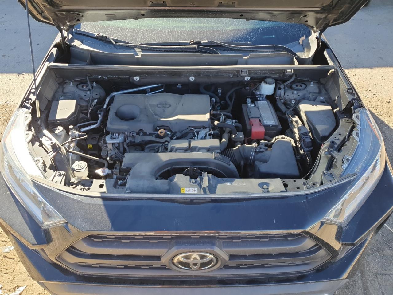 Toyota RAV4 Adventure Image 5