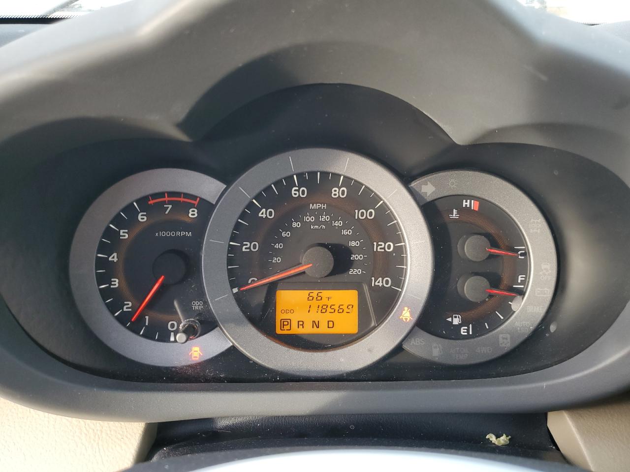 Toyota RAV4 Image 11