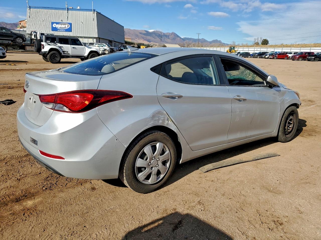 Hyundai ELANTRA Se Image 4