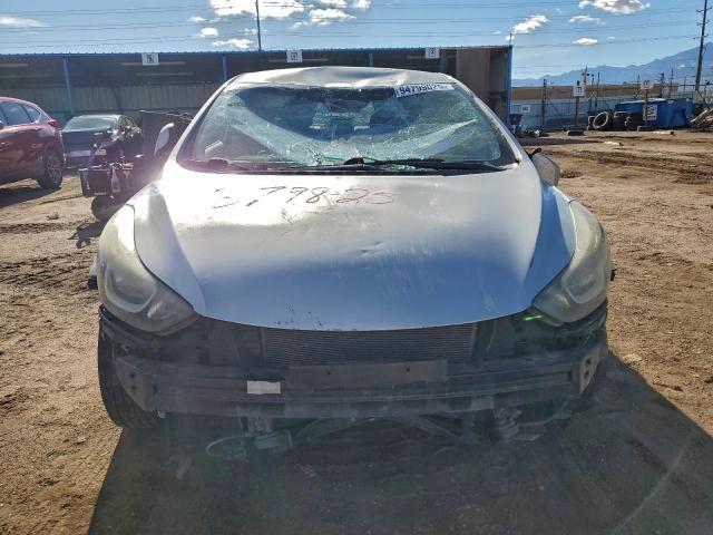 Hyundai ELANTRA Se Image 2