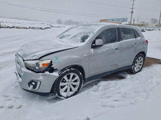  Salvage Mitsubishi Outlander