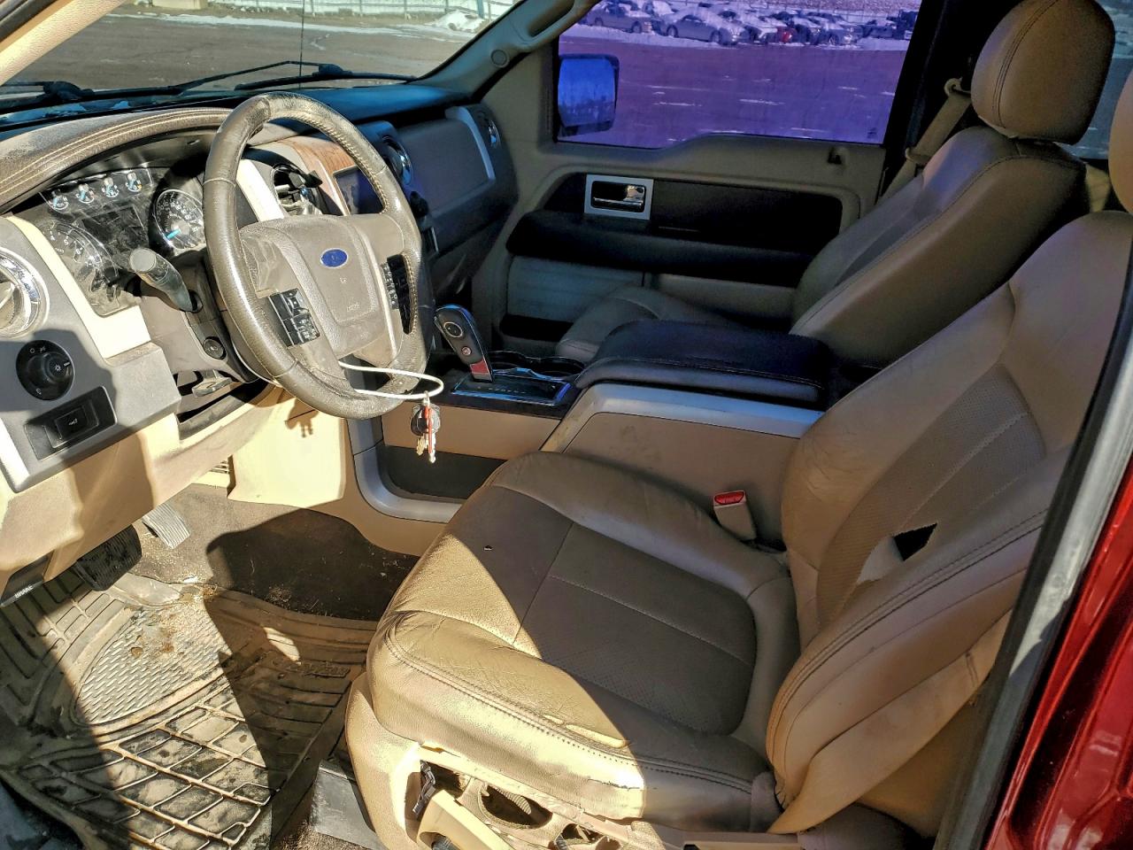 Ford F-150 Supercrew Image 8