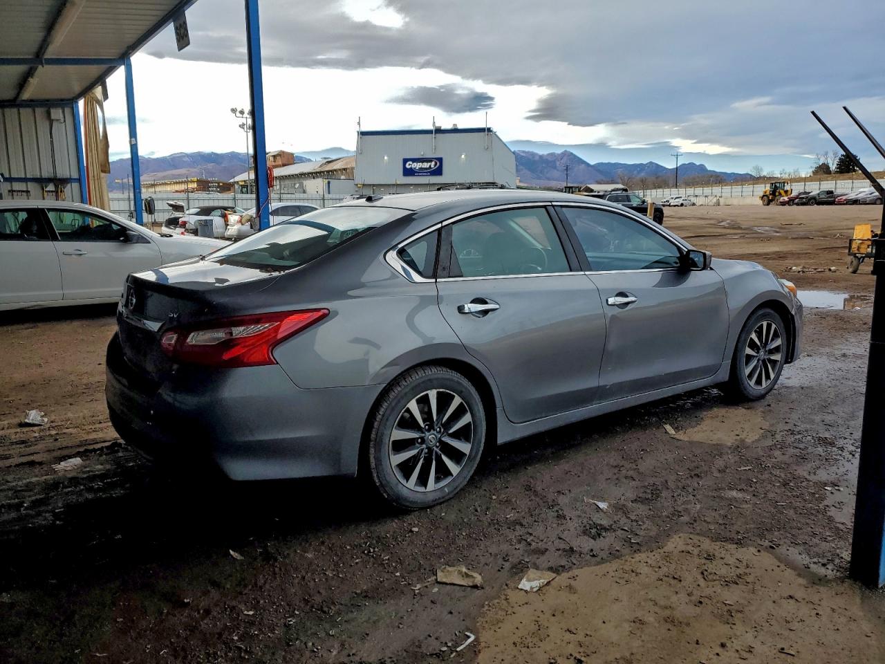 Nissan Altima 2.5 Image 7